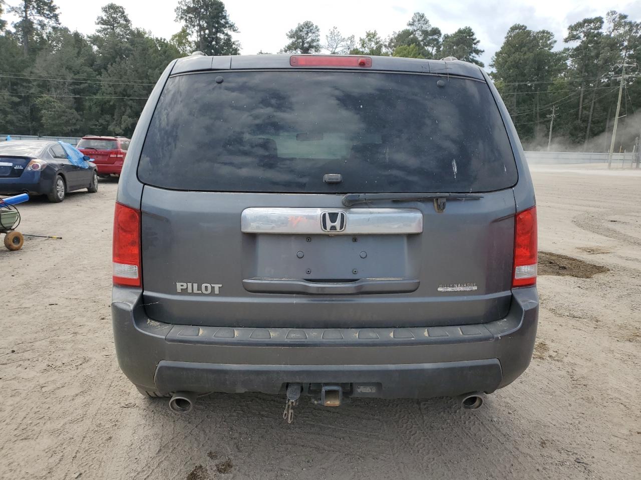 5FNYF3H56BB036055 2011 Honda Pilot Exl