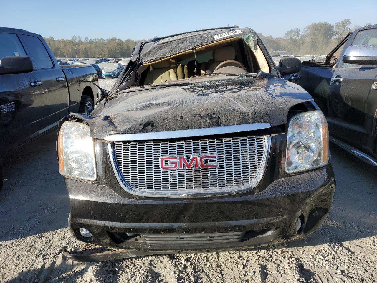 2013 GMC Yukon - Image 5