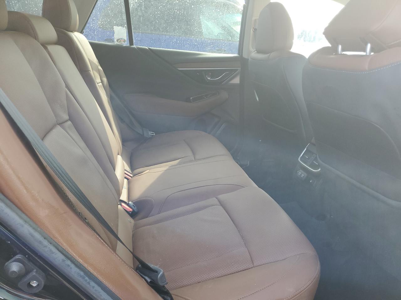 2020 Subaru Outback - Image 11