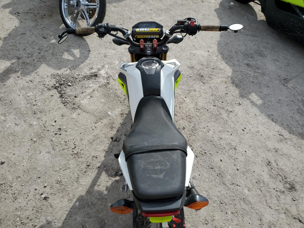 2017 Honda Grom 125 VIN: MLHJC6110H5203889 Lot: 75834784