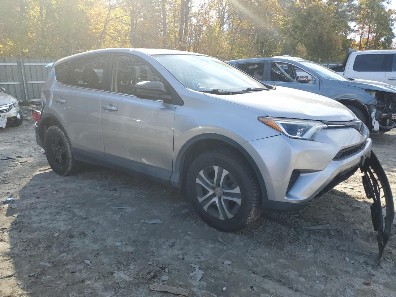 2018 Toyota RAV 4 - Image 4