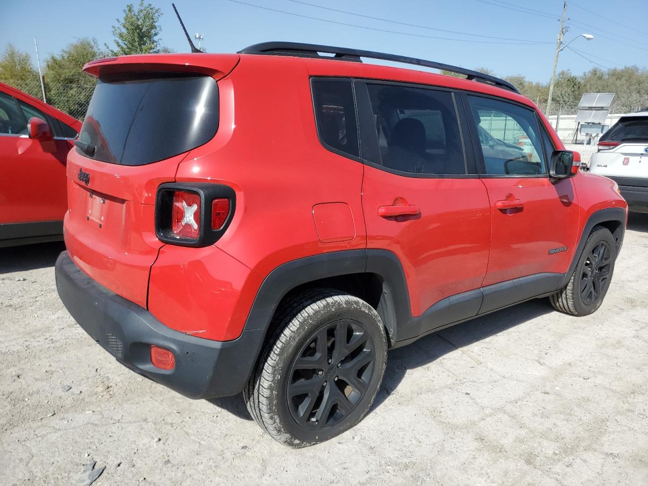 2017 Jeep Renegade - Image 3