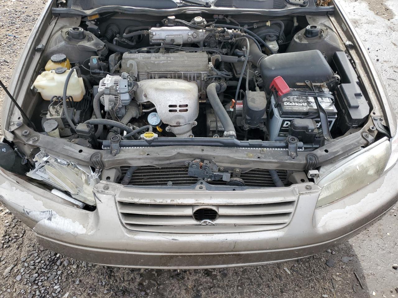 1999 Toyota Camry Ce VIN: 4T1BG22K7XU555797 Lot: 75908144