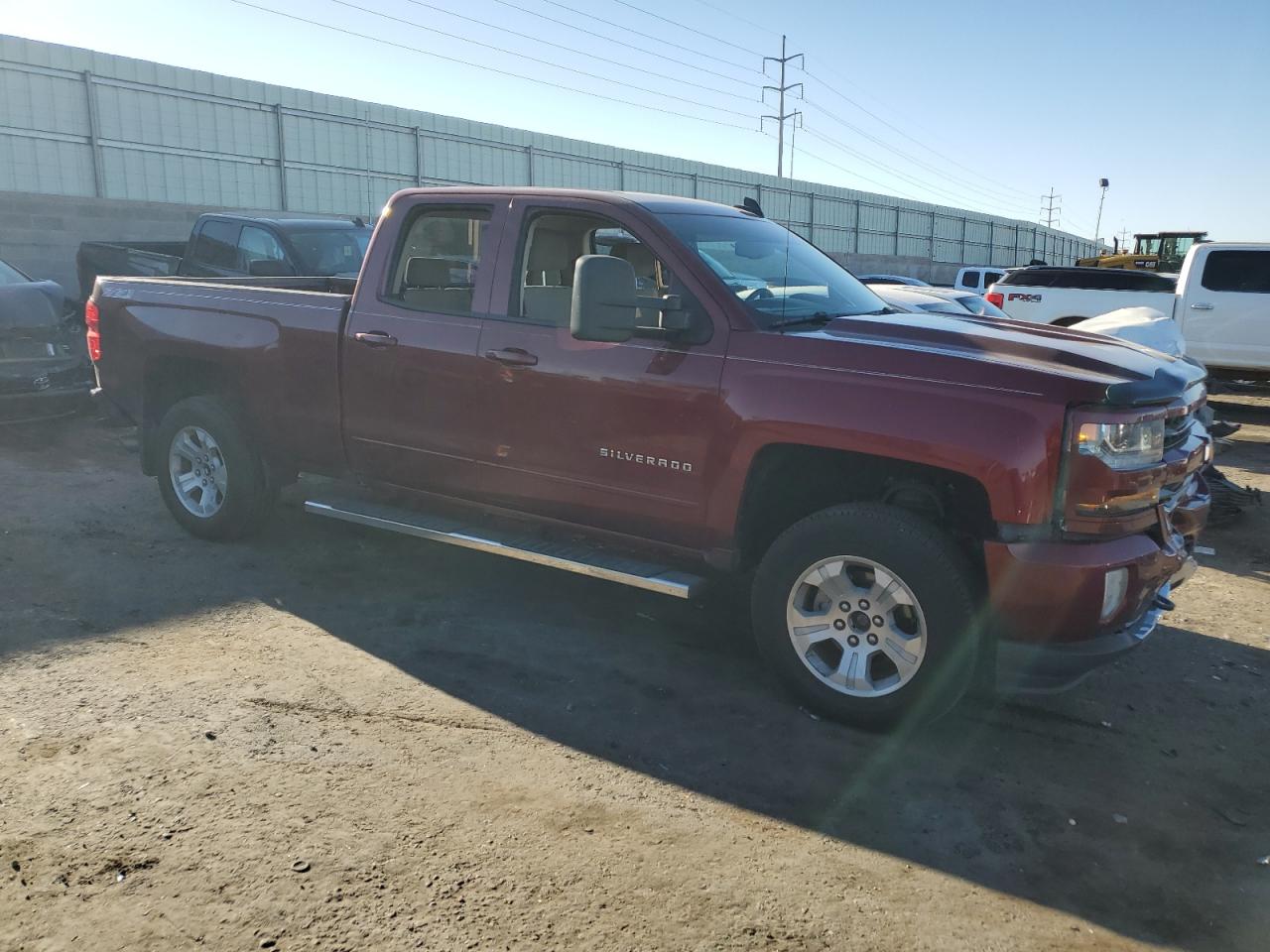 1GCVKREC3HZ132703 2017 Chevrolet Silverado K1500 Lt