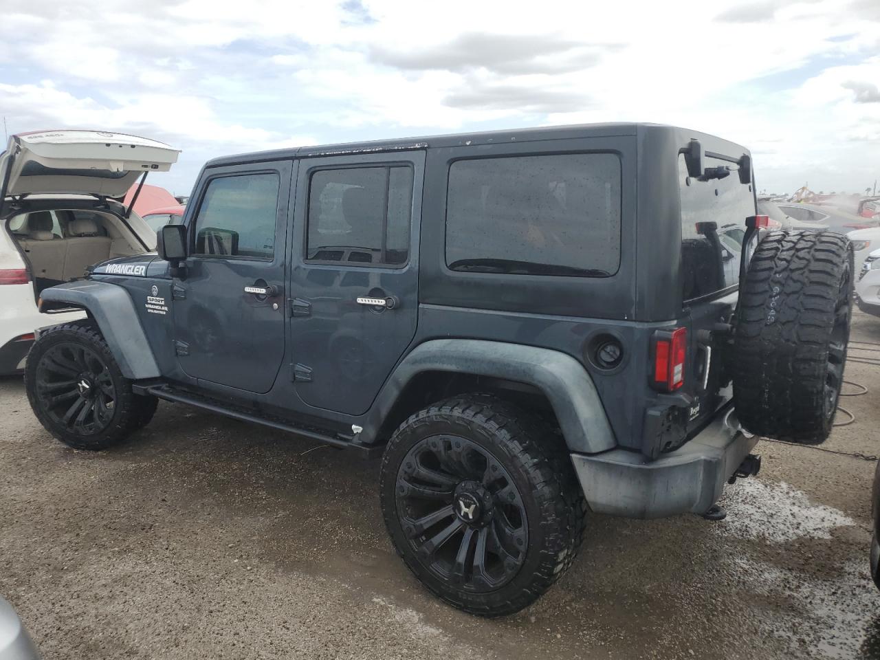 2017 Jeep Wrangler - Image 3