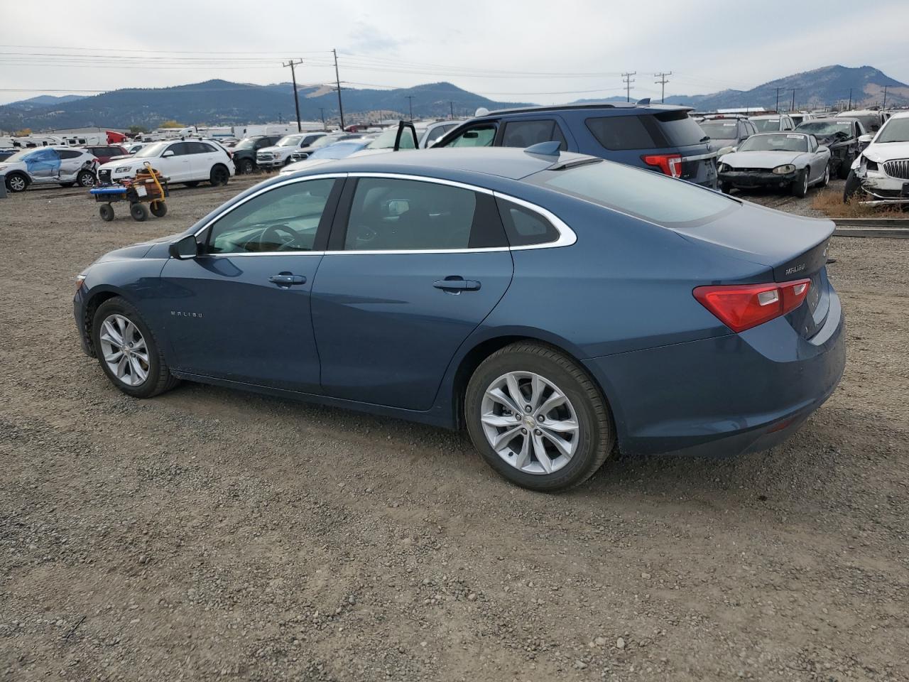 1G1ZD5ST7RF220402 2024 CHEVROLET MALIBU - Image 2