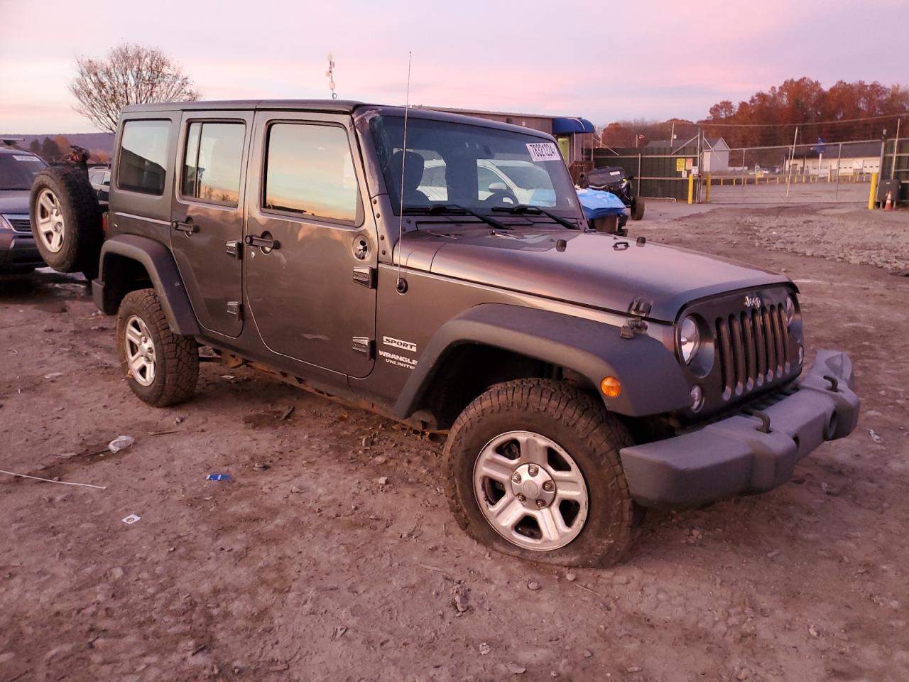 2016 Jeep Wrangler - Image 4