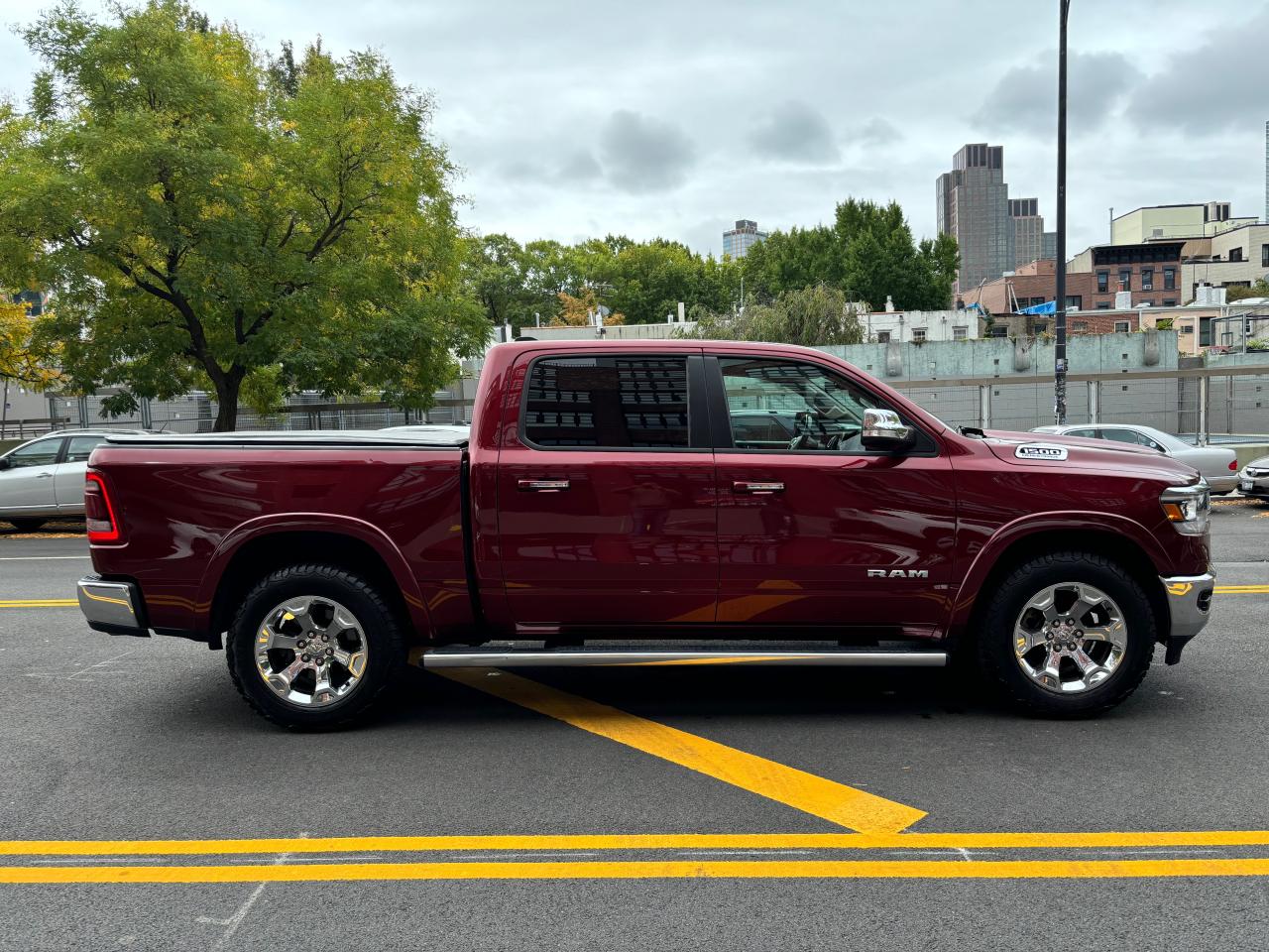 2022 RAM 1500 - Image 11