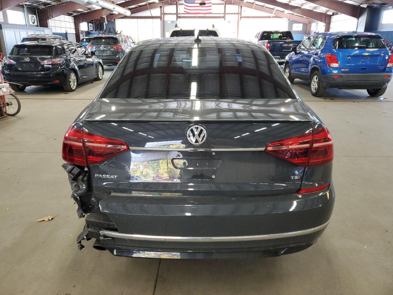 2017 Volkswagen Passat R-Line VIN: 1VWDT7A35HC044223 Lot: 76685884