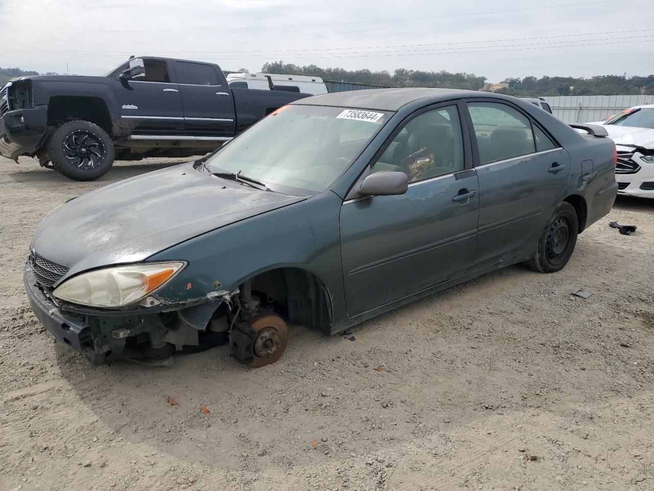 2002 Toyota Camry Le VIN: JTDBE32K820065269 Lot: 73583644