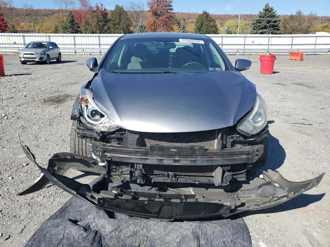 2016 Hyundai Elantra - Image 5