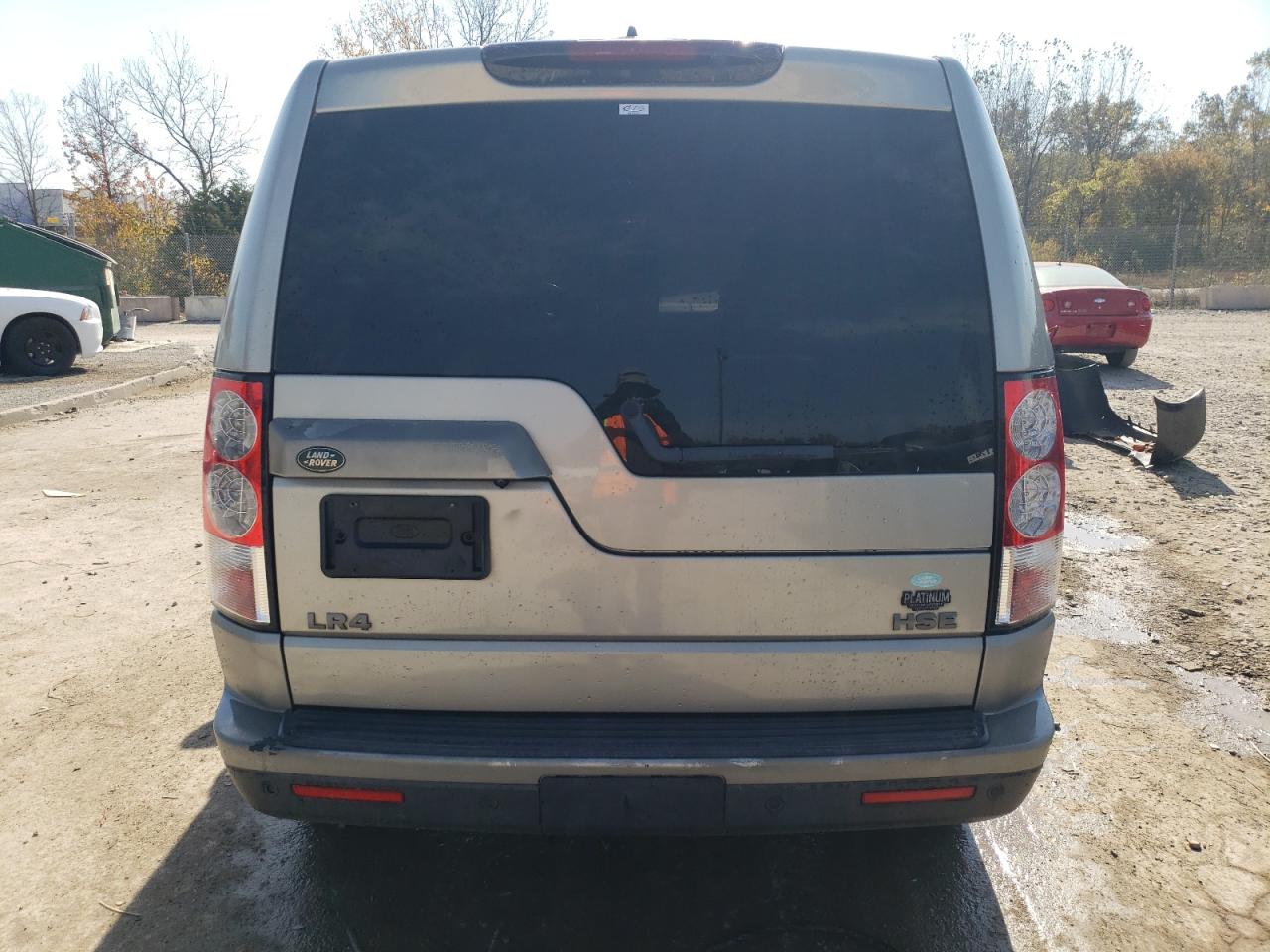2011 Land Rover LR4 - Image 6