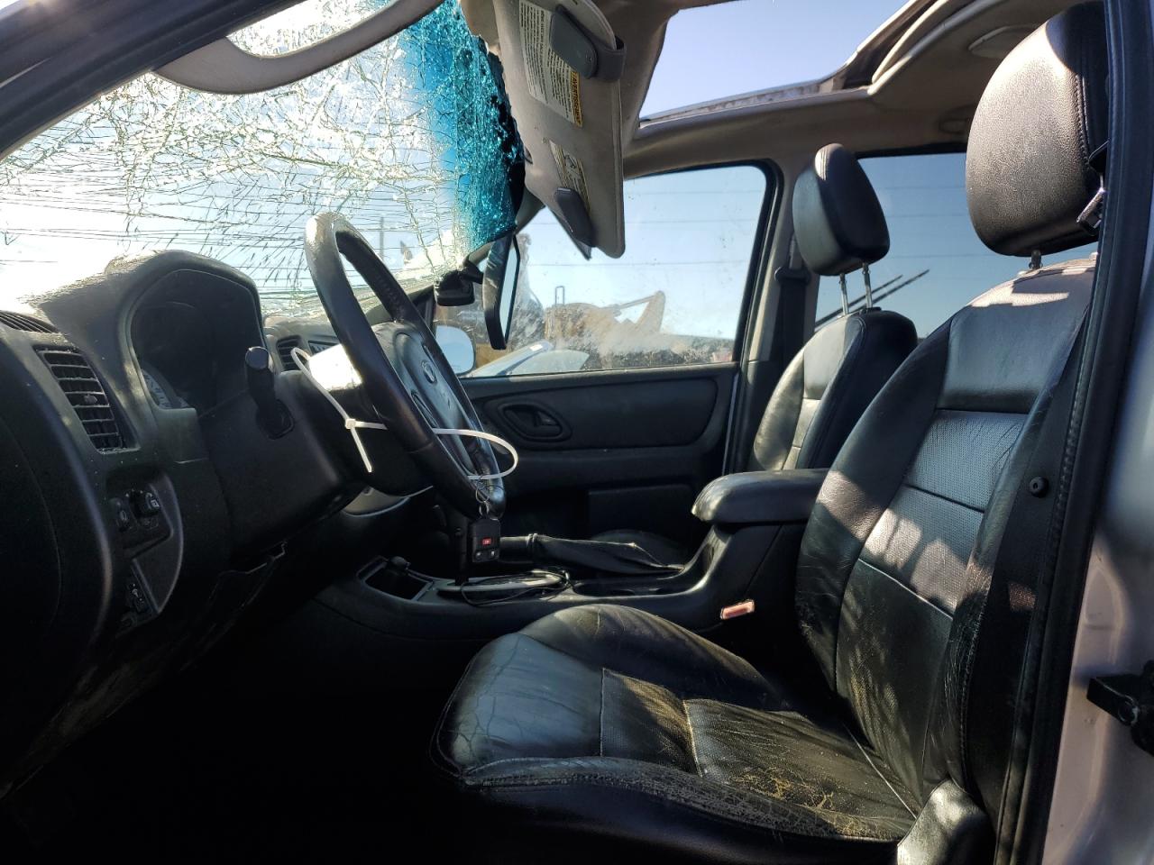 2007 Ford Escape - Image 7