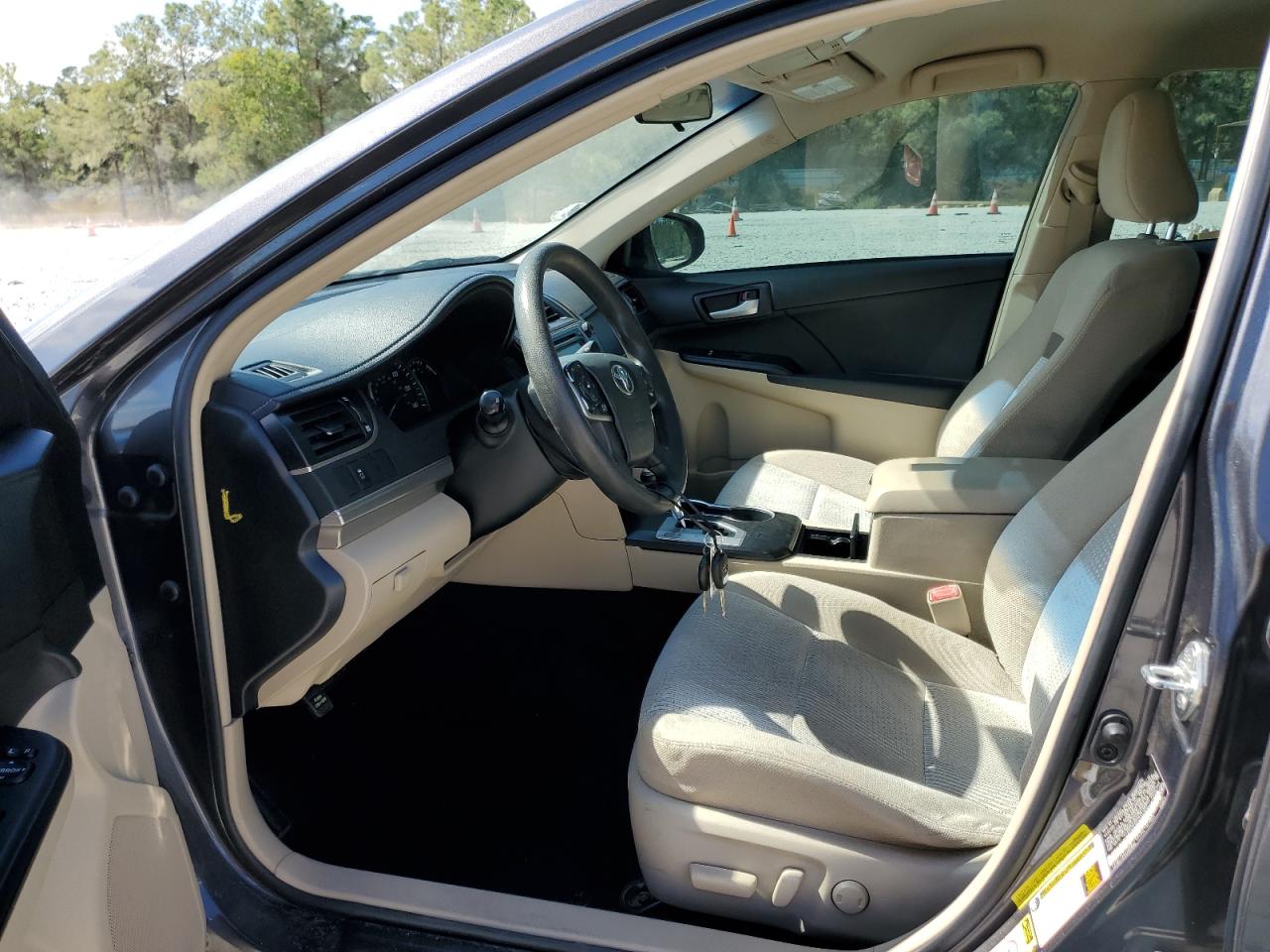 2012 Toyota Camry - Image 7