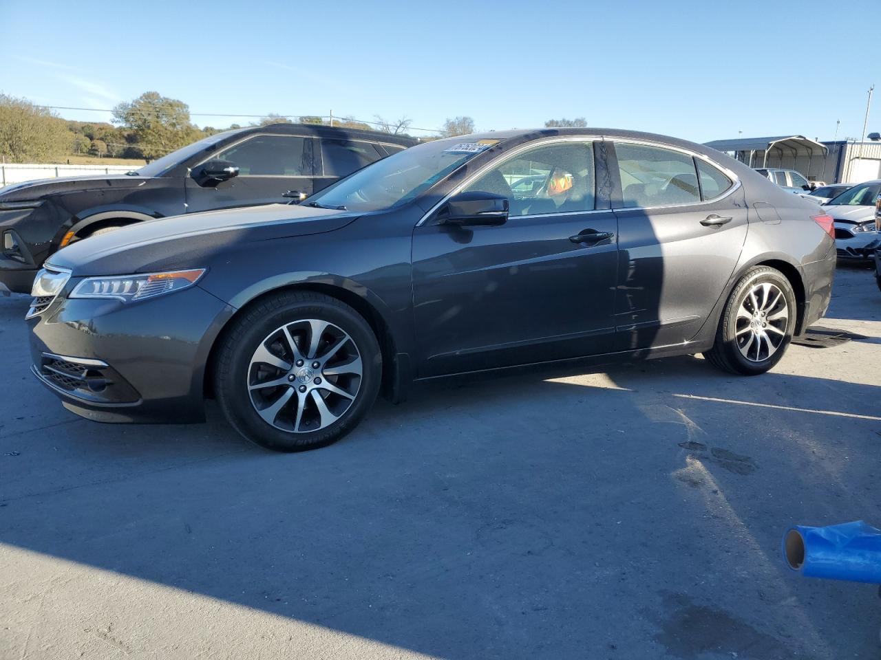 VIN 19UUB1F55FA000665 2015 ACURA TLX no.1