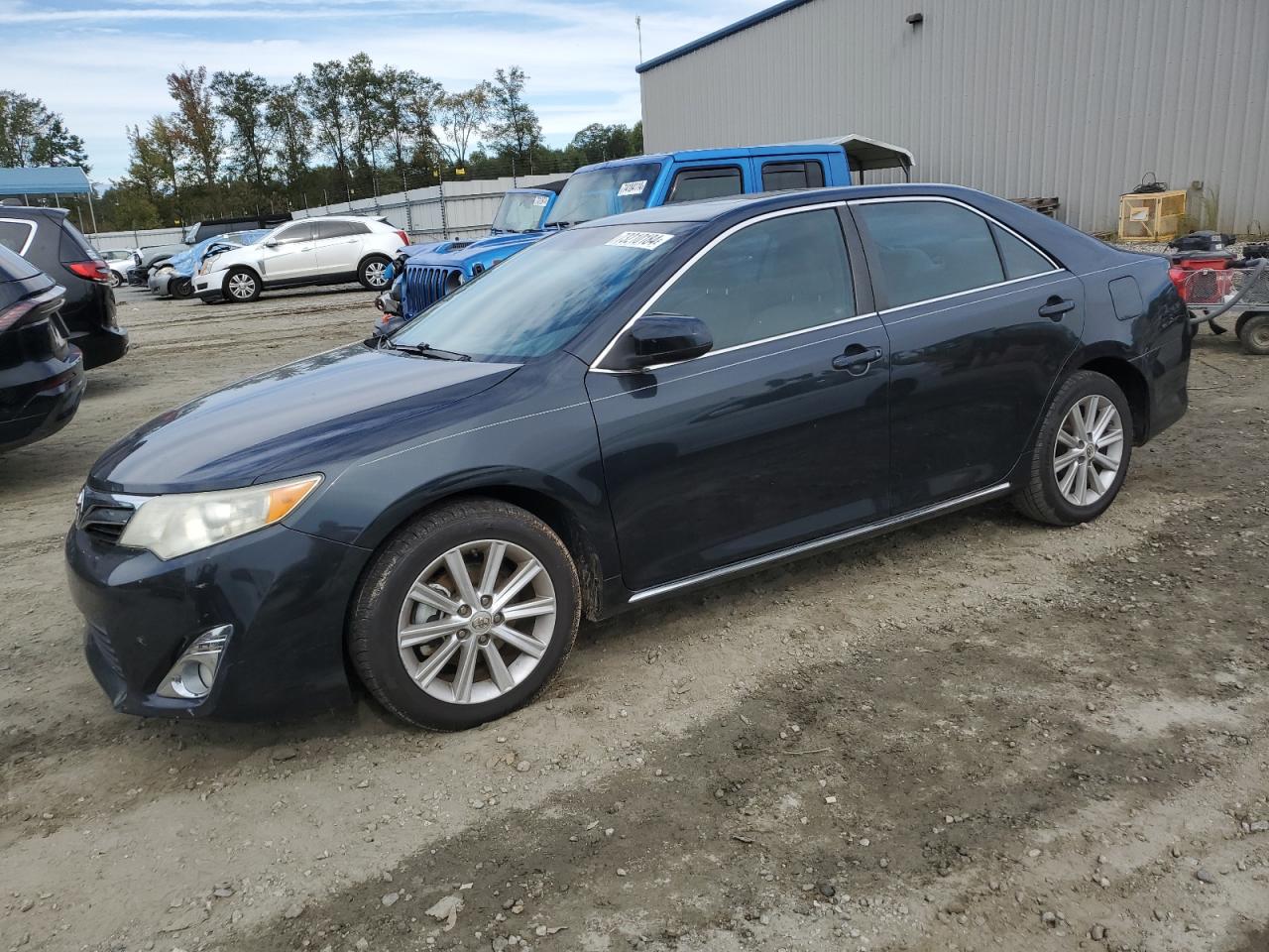 VIN 4T1BF1FK4DU270641 2013 TOYOTA CAMRY no.1