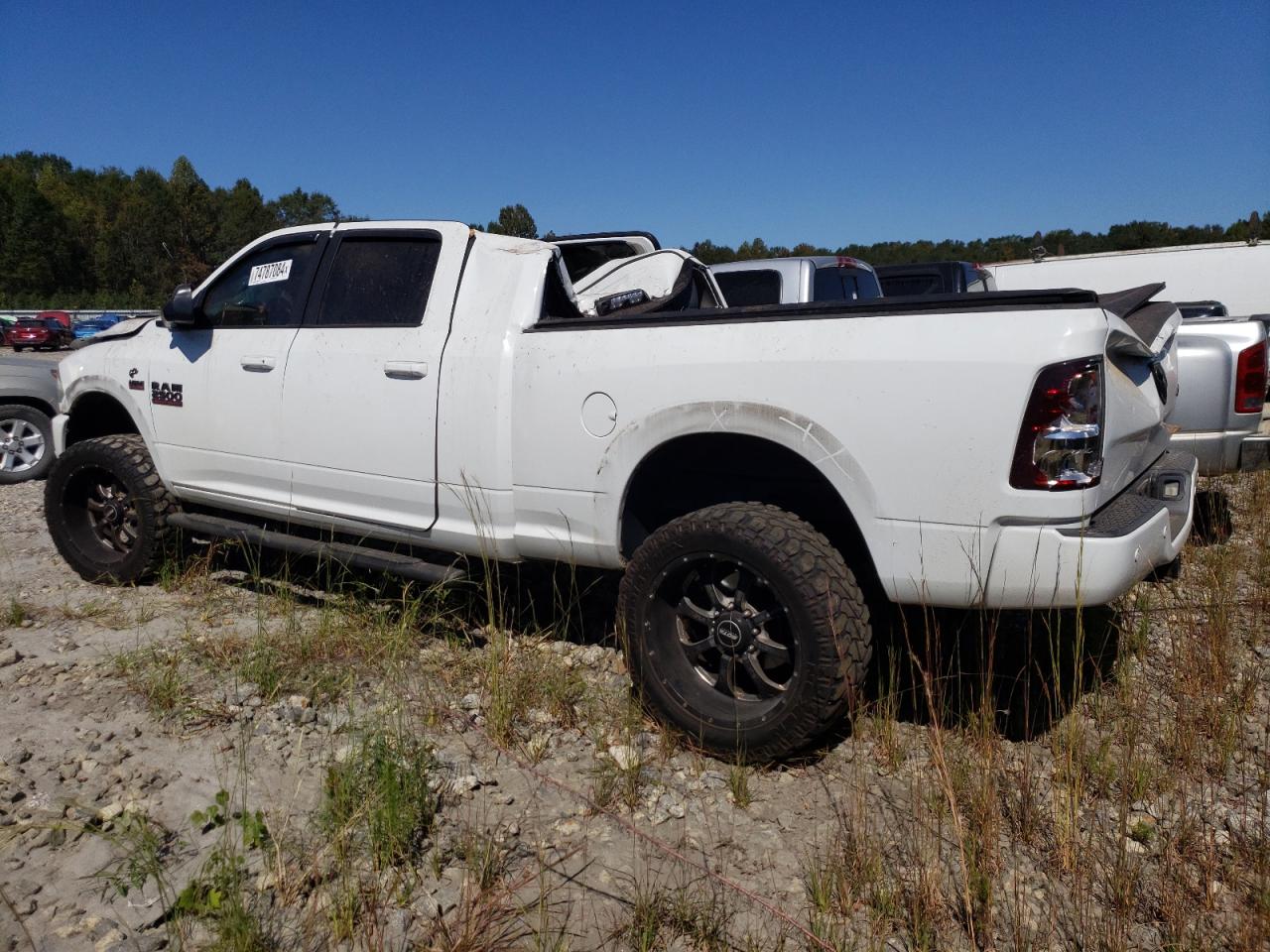 2017 RAM 2500 - Image 2