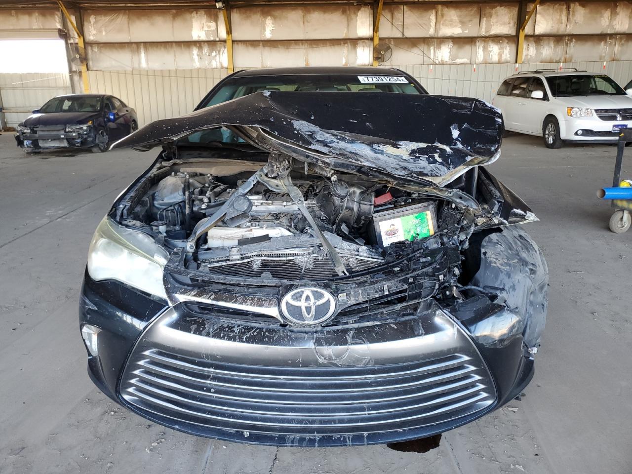 2016 Toyota Camry - Image 5