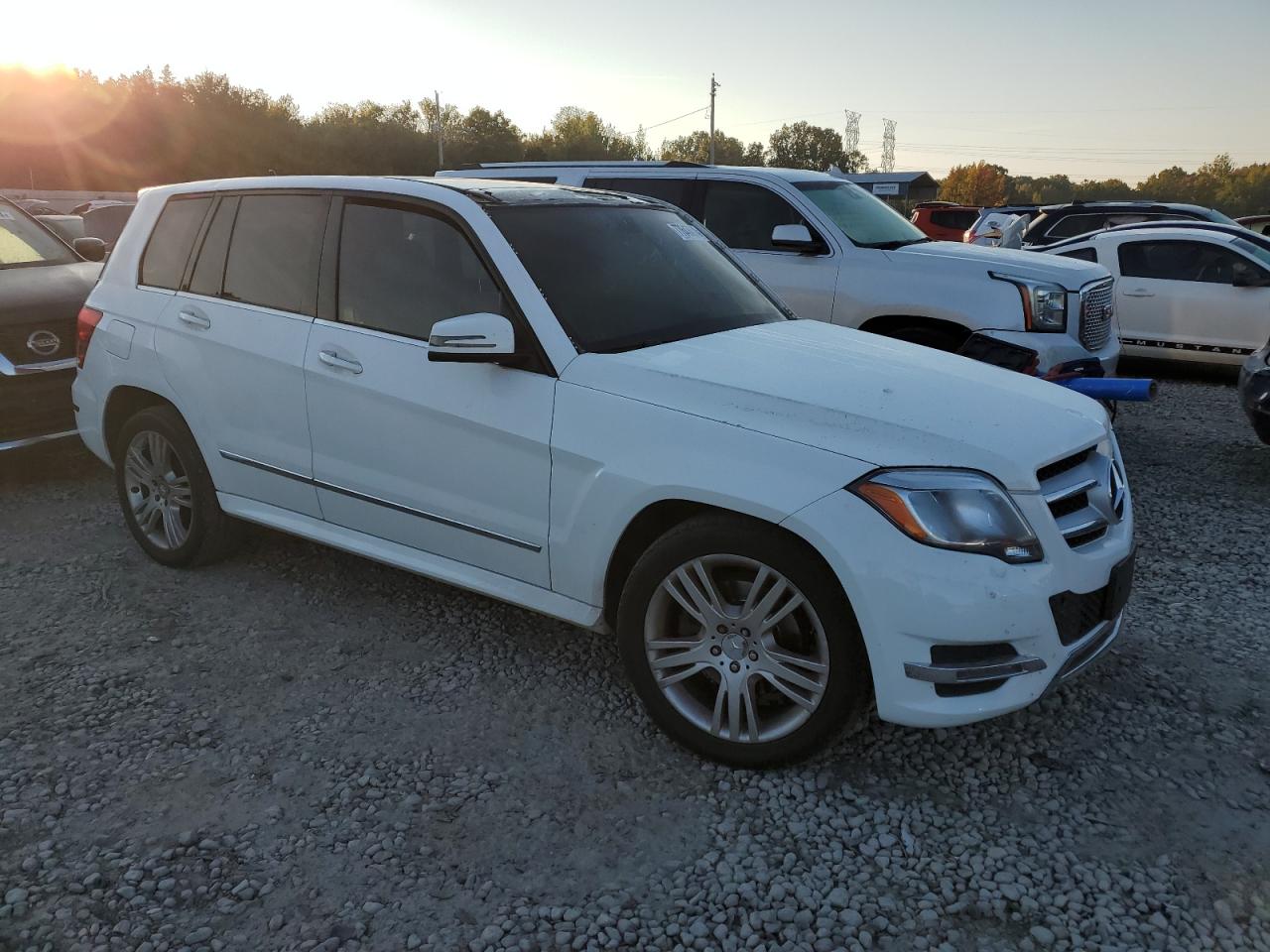 VIN WDCGG8JB2FG381109 2015 MERCEDES-BENZ GLK-CLASS no.4