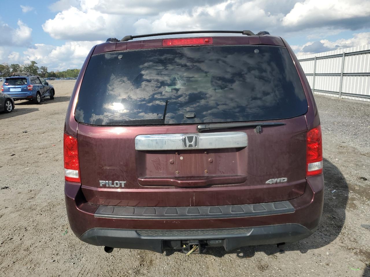 2012 Honda Pilot Lx VIN: 5FNYF4H28CB079891 Lot: 74385684