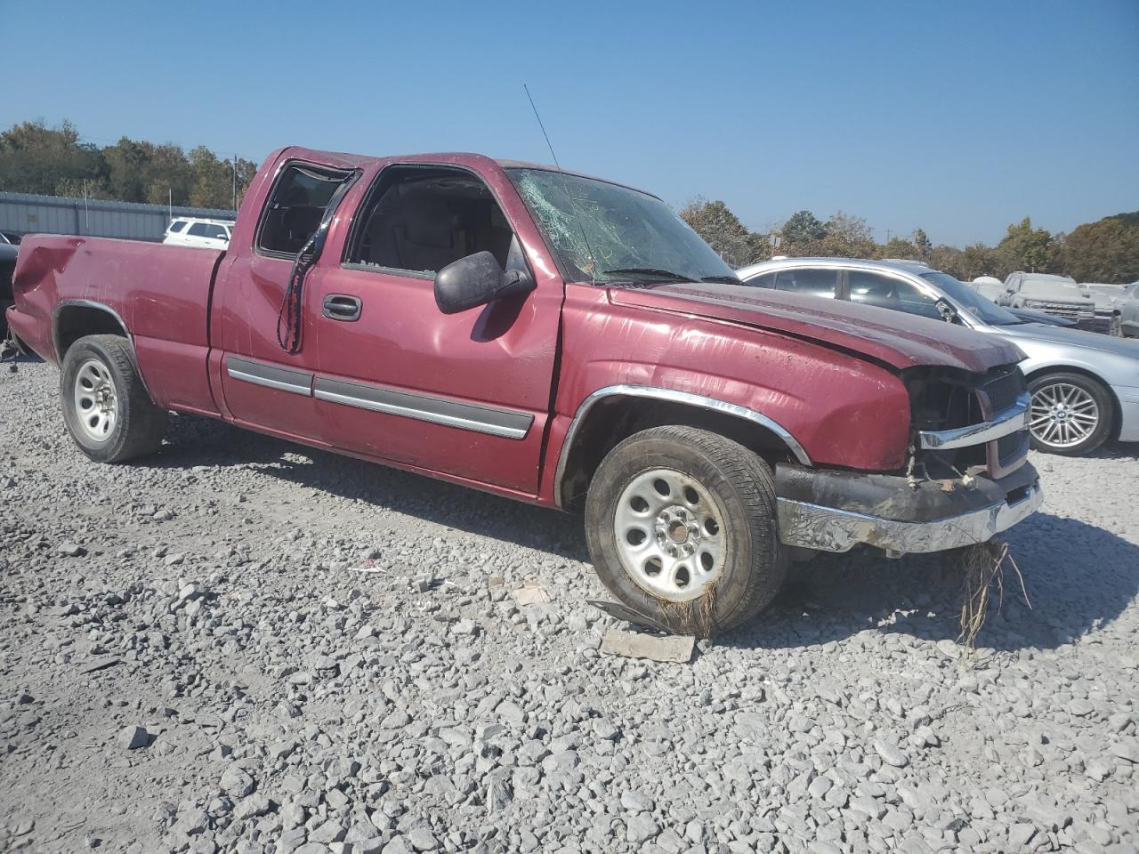 2005 Chevrolet Silverado - Image 4