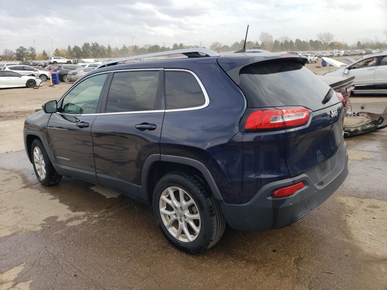 2016 Jeep Grand Cherokee - Image 2