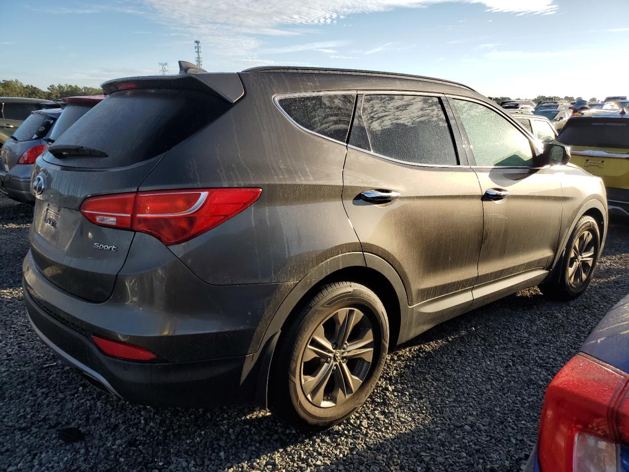 2014 Hyundai Santa Fe - Image 3