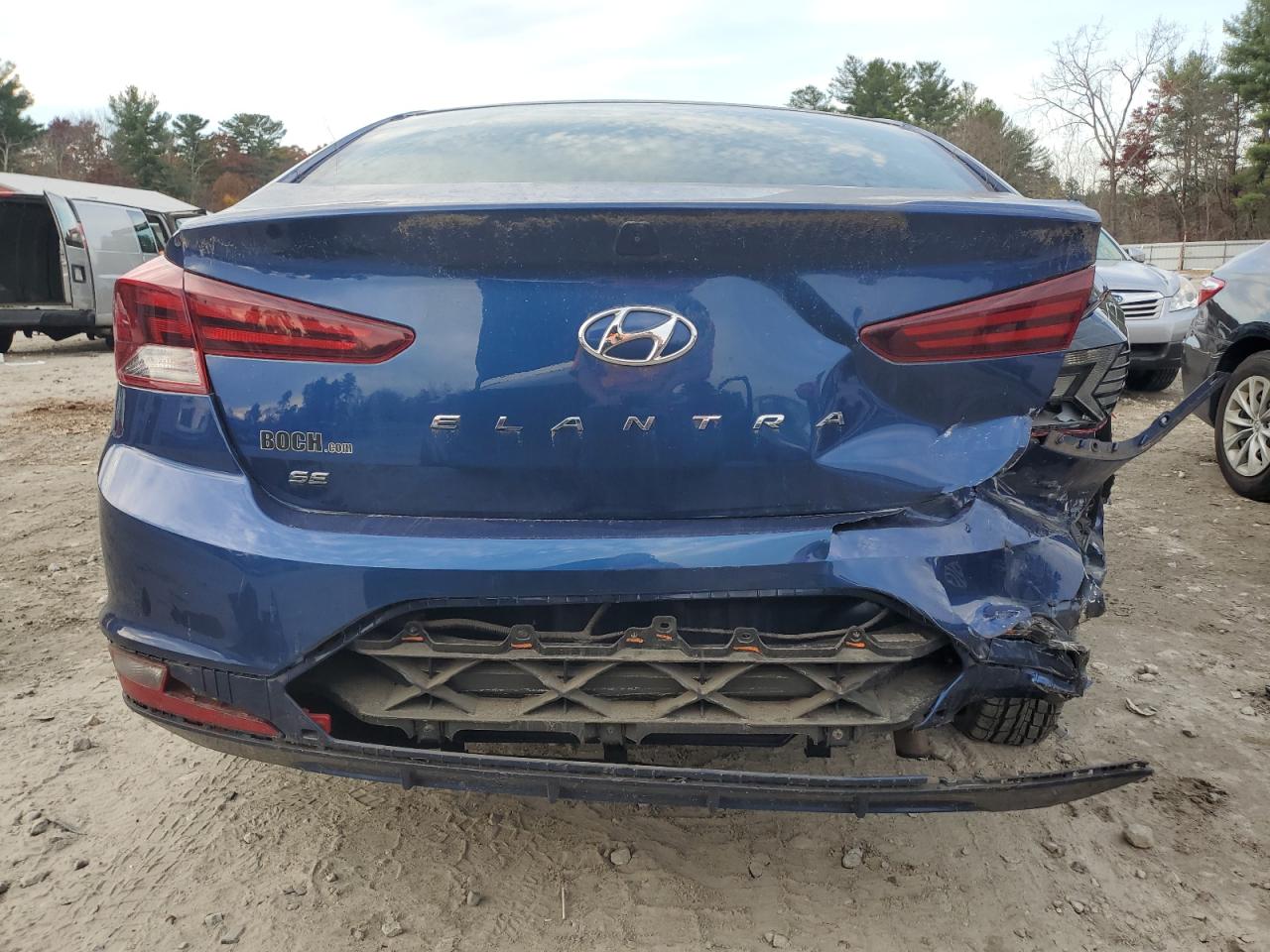 2019 Hyundai Elantra - Image 6
