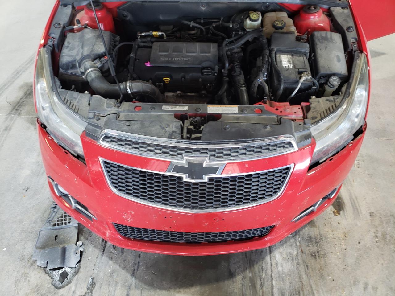 2014 Chevrolet Cruze - Image 12