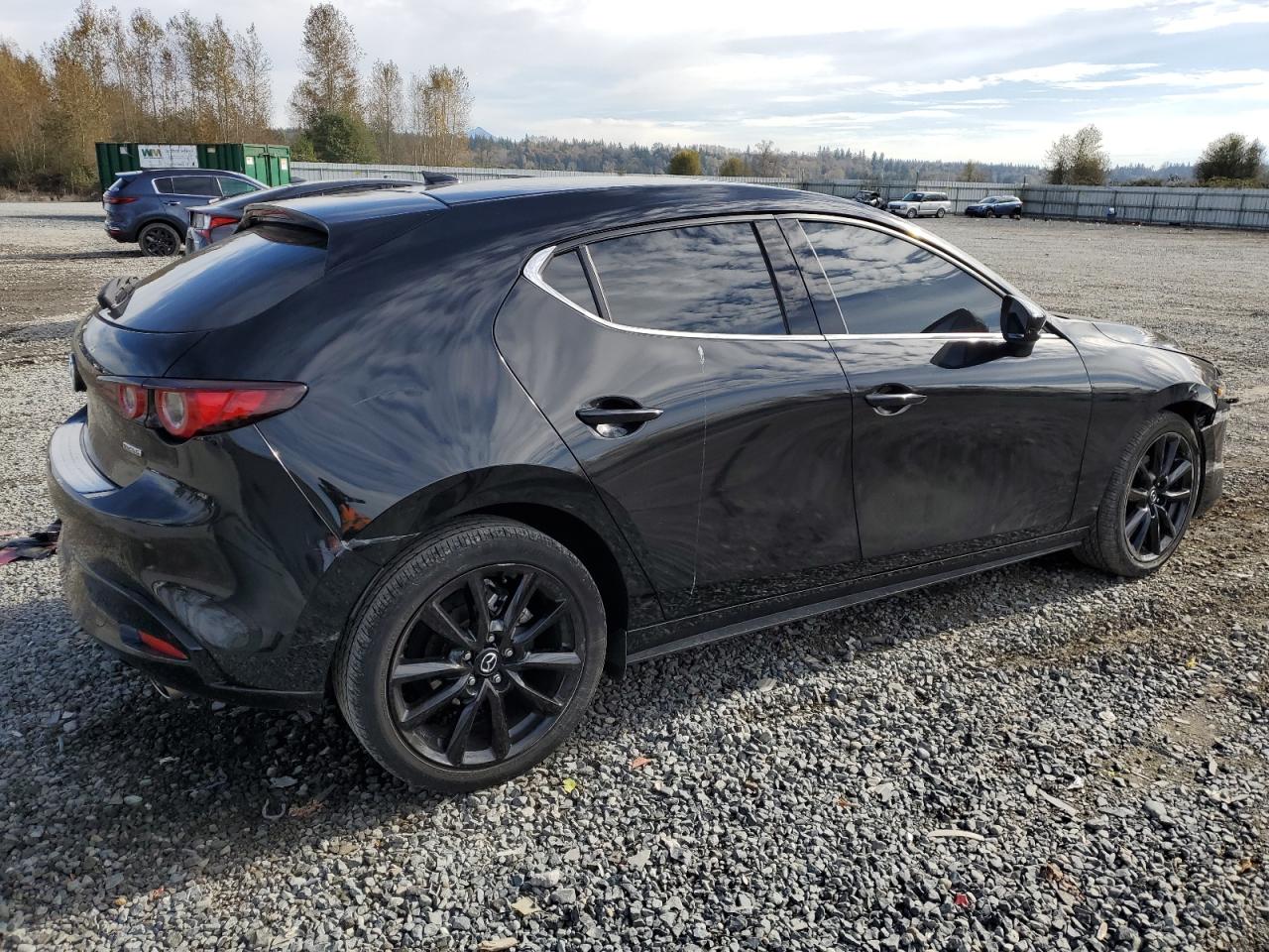 2022 Mazda 3 - Image 3