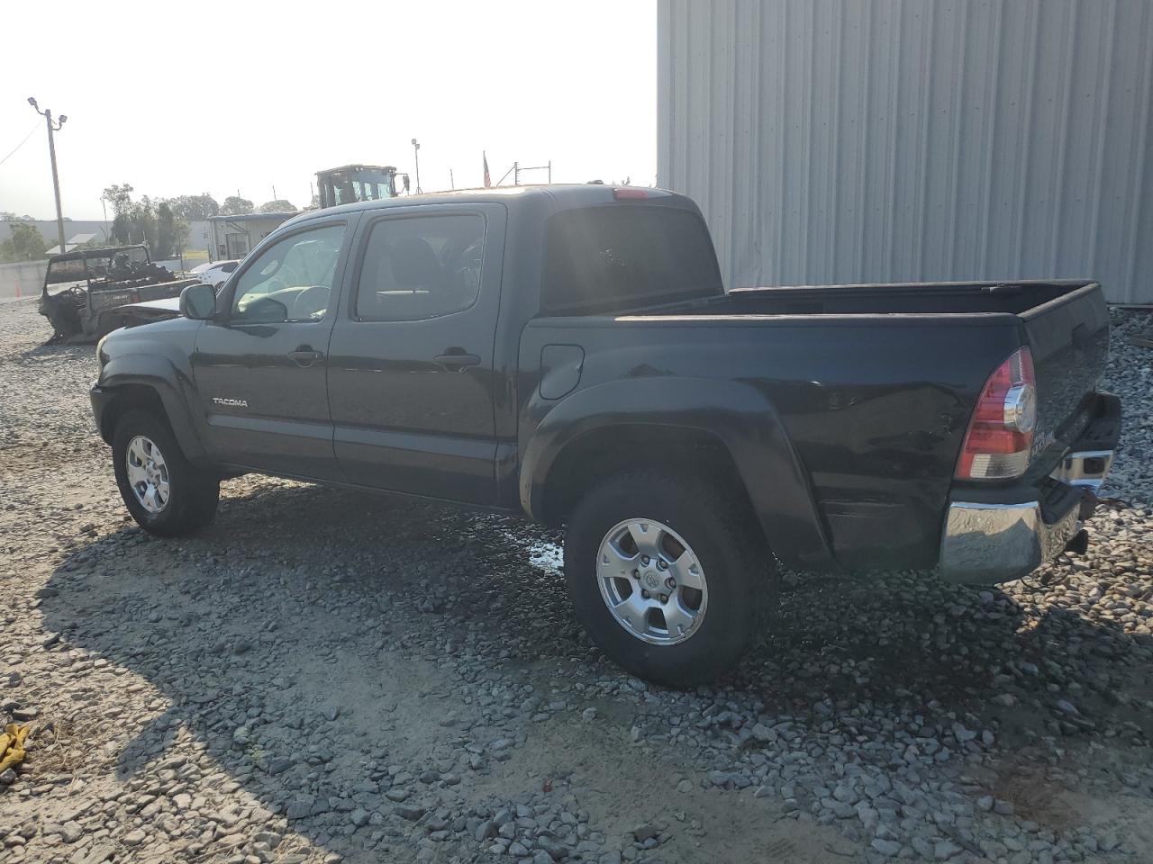 2009 Toyota Tacoma - Image 2