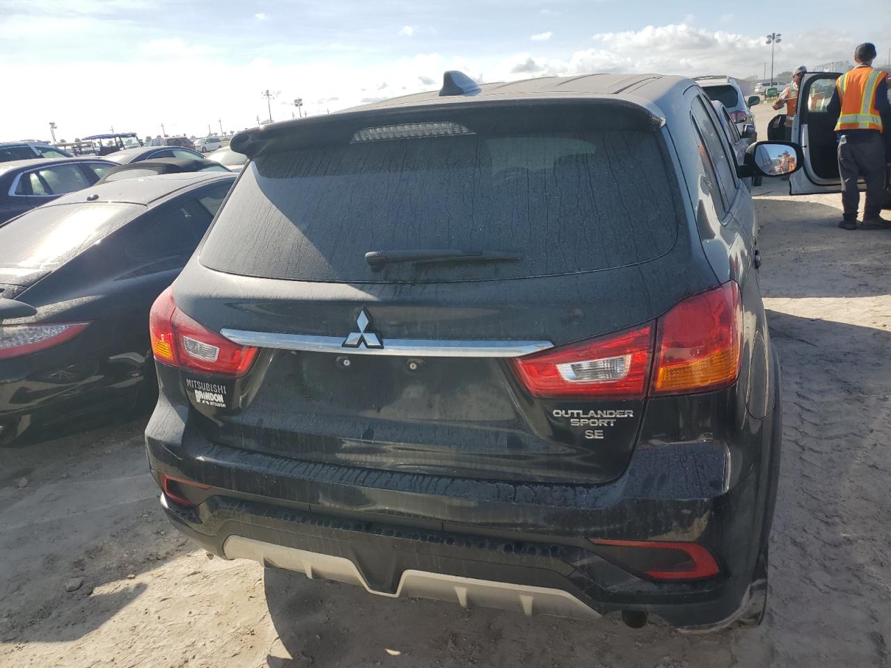 2018 Mitsubishi Outlander Sport Es VIN: JA4AP3AW0JZ010846 Lot: 75004124