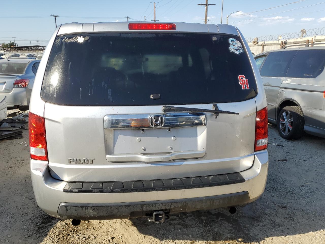 5FNYF3H25AB014648 2010 Honda Pilot Lx