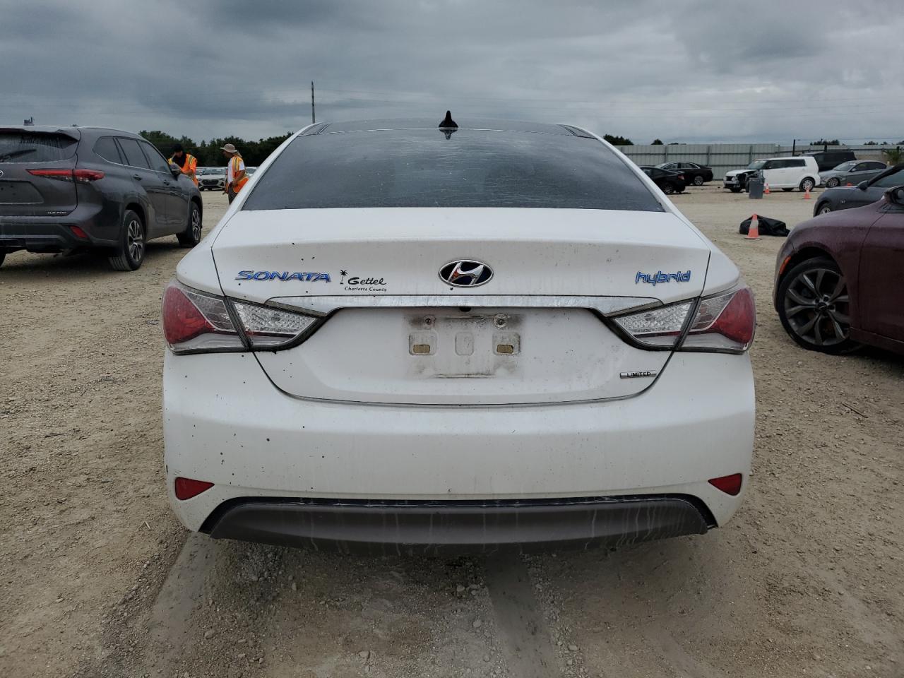 KMHEC4A4XFA129738 2015 Hyundai Sonata Hybrid