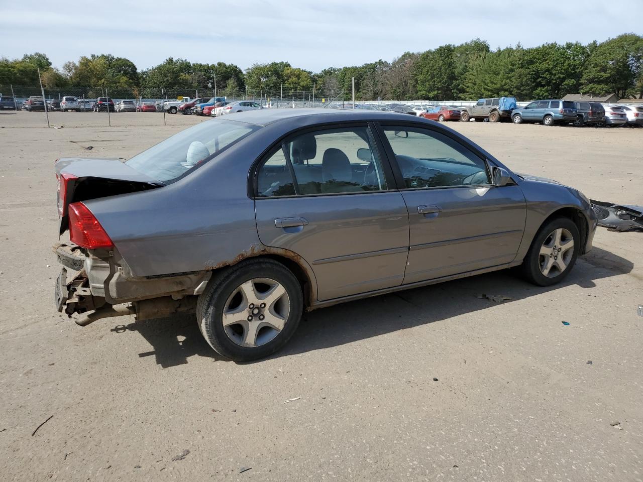 2005 Honda Civic - Image 3