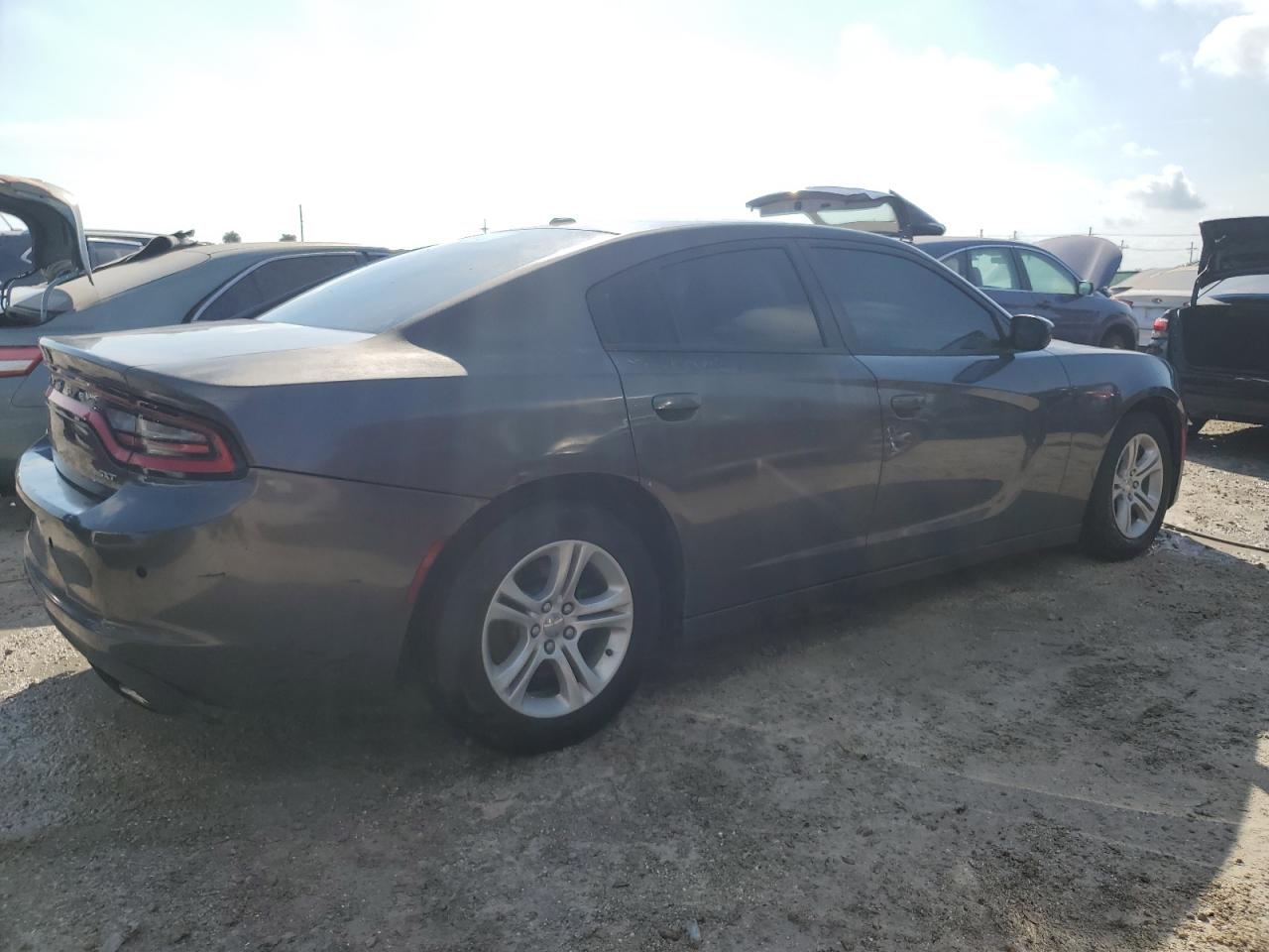 2018 Dodge Charger - Image 3