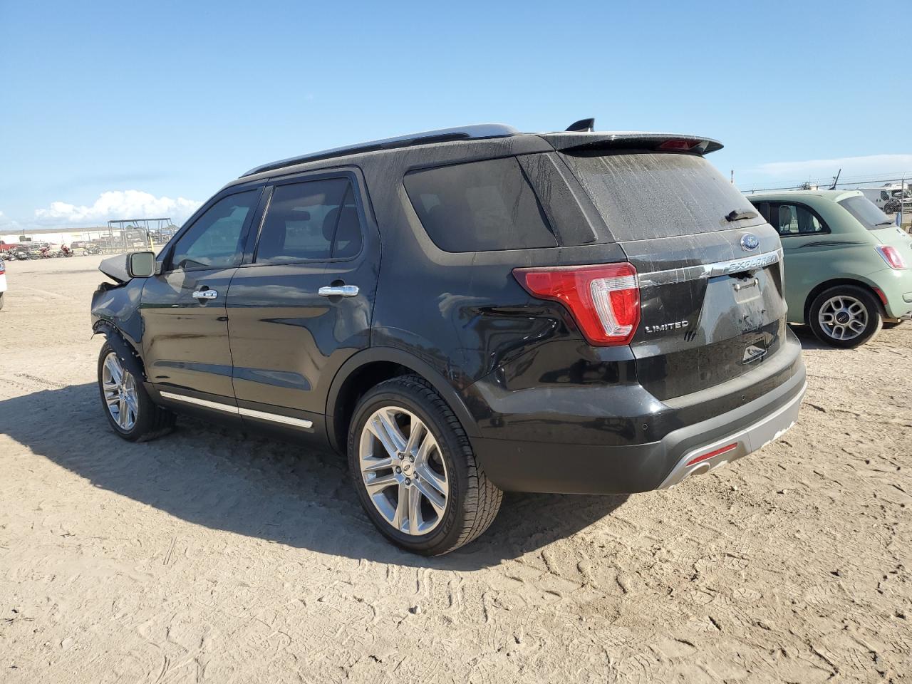 2017 Ford Explorer - Image 2