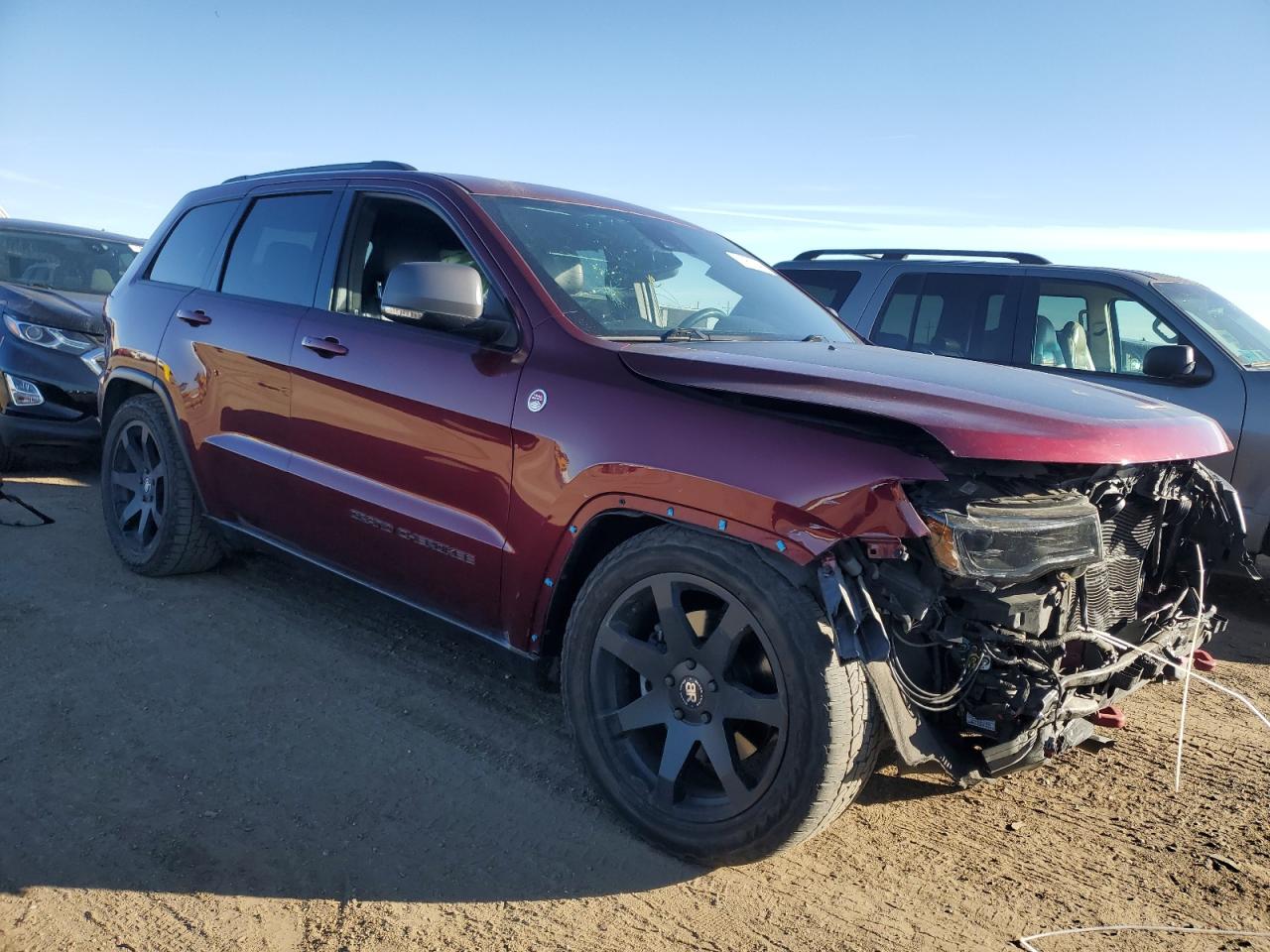 2017 Jeep Grand Cherokee - Image 4