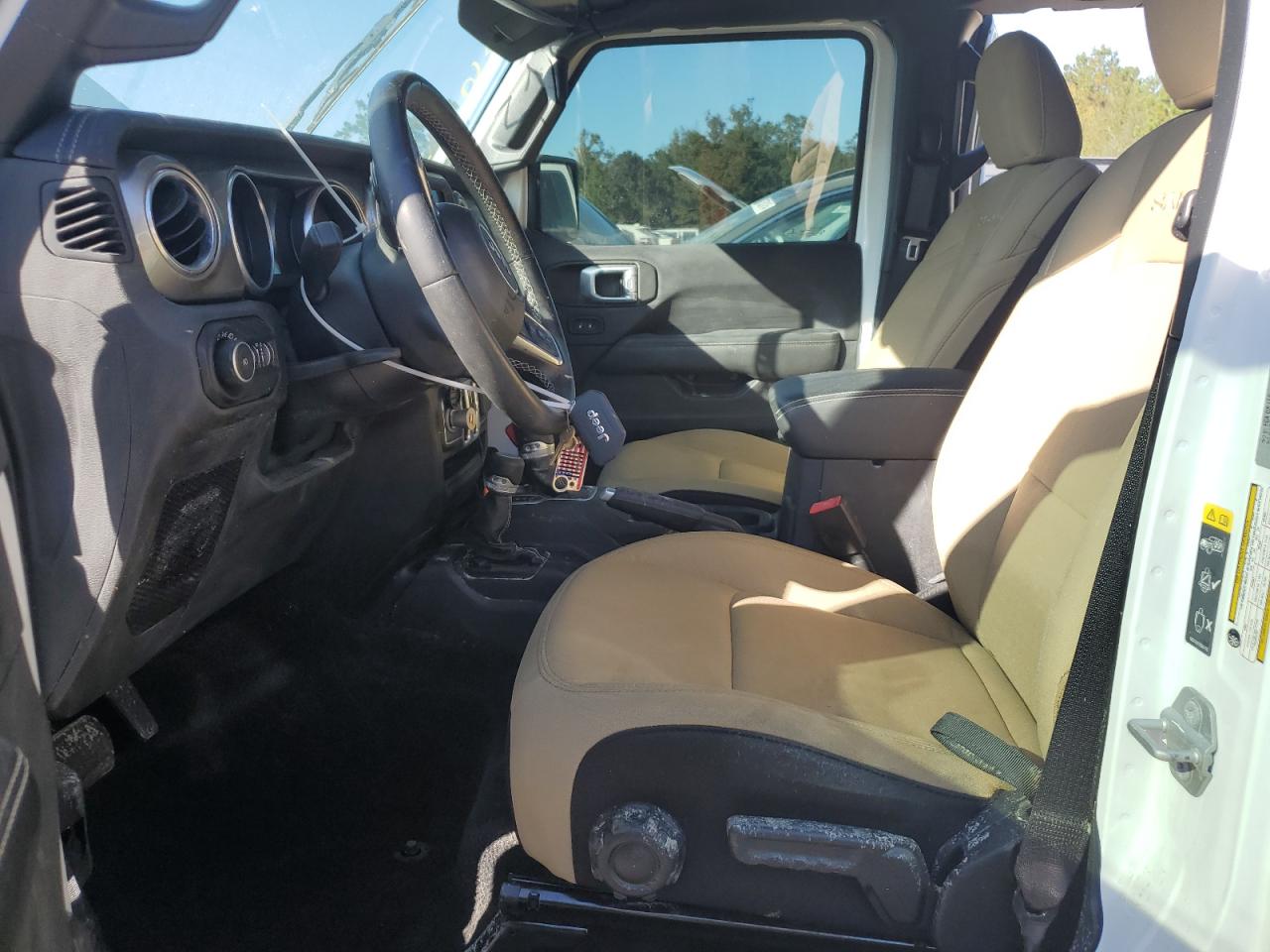 2020 Jeep Wrangler - Image 7