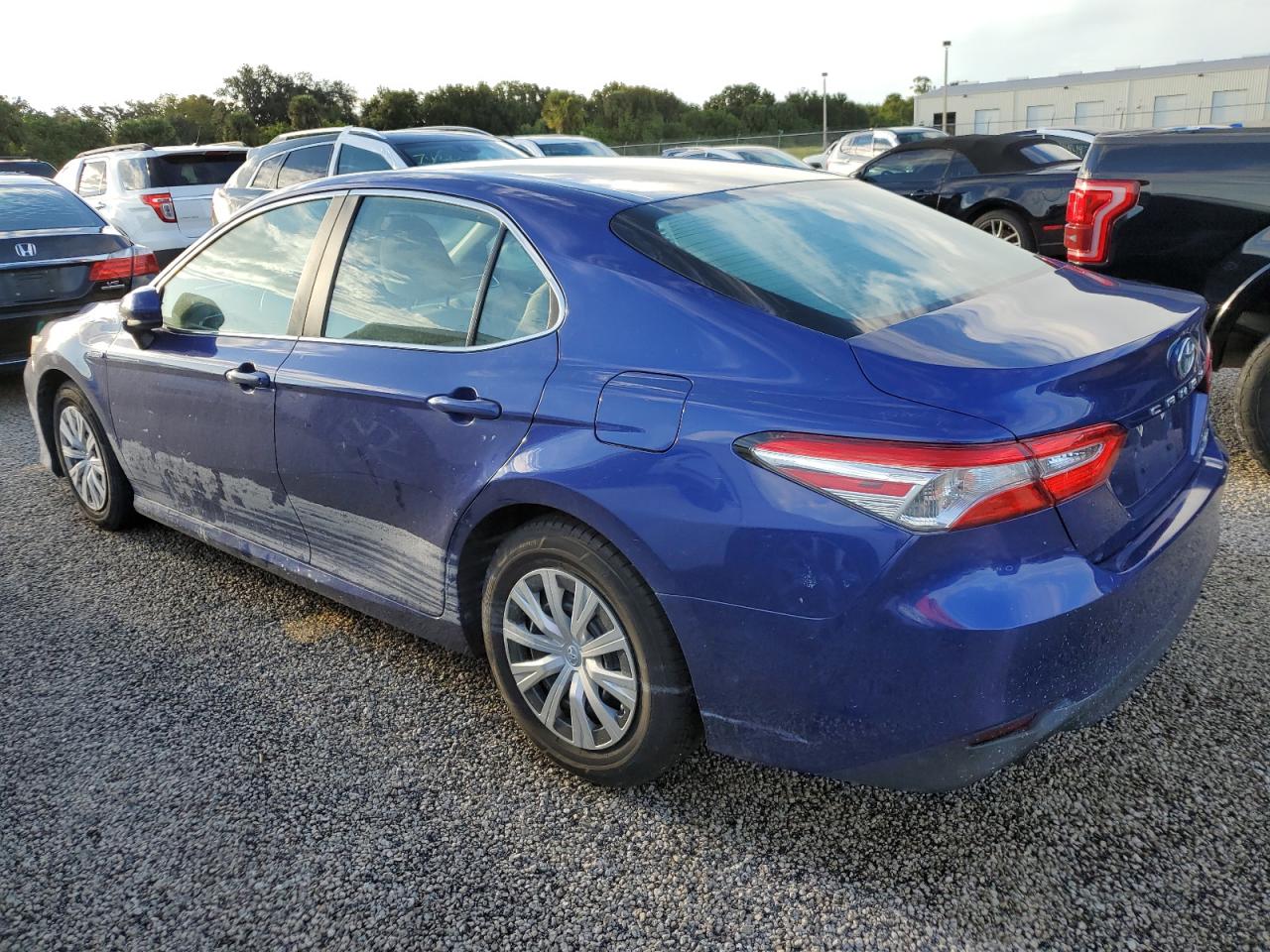 4T1B31HK4JU502754 2018 TOYOTA CAMRY - Image 2