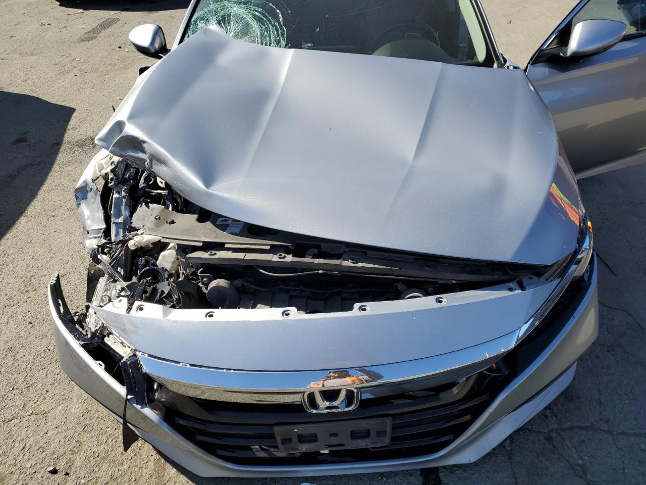 VIN 1HGCV2F5XJA014904 2018 HONDA ACCORD no.11