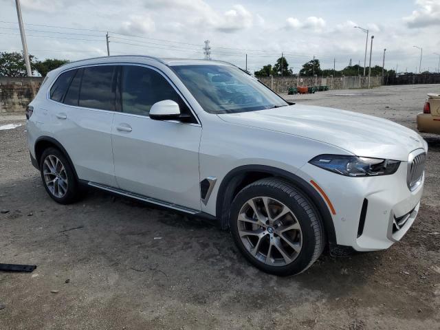  BMW X5 2024 Белый