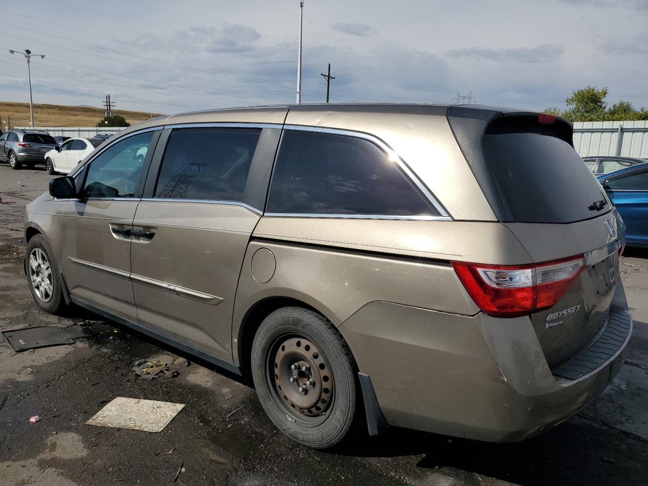 2013 Honda Odyssey - Image 2