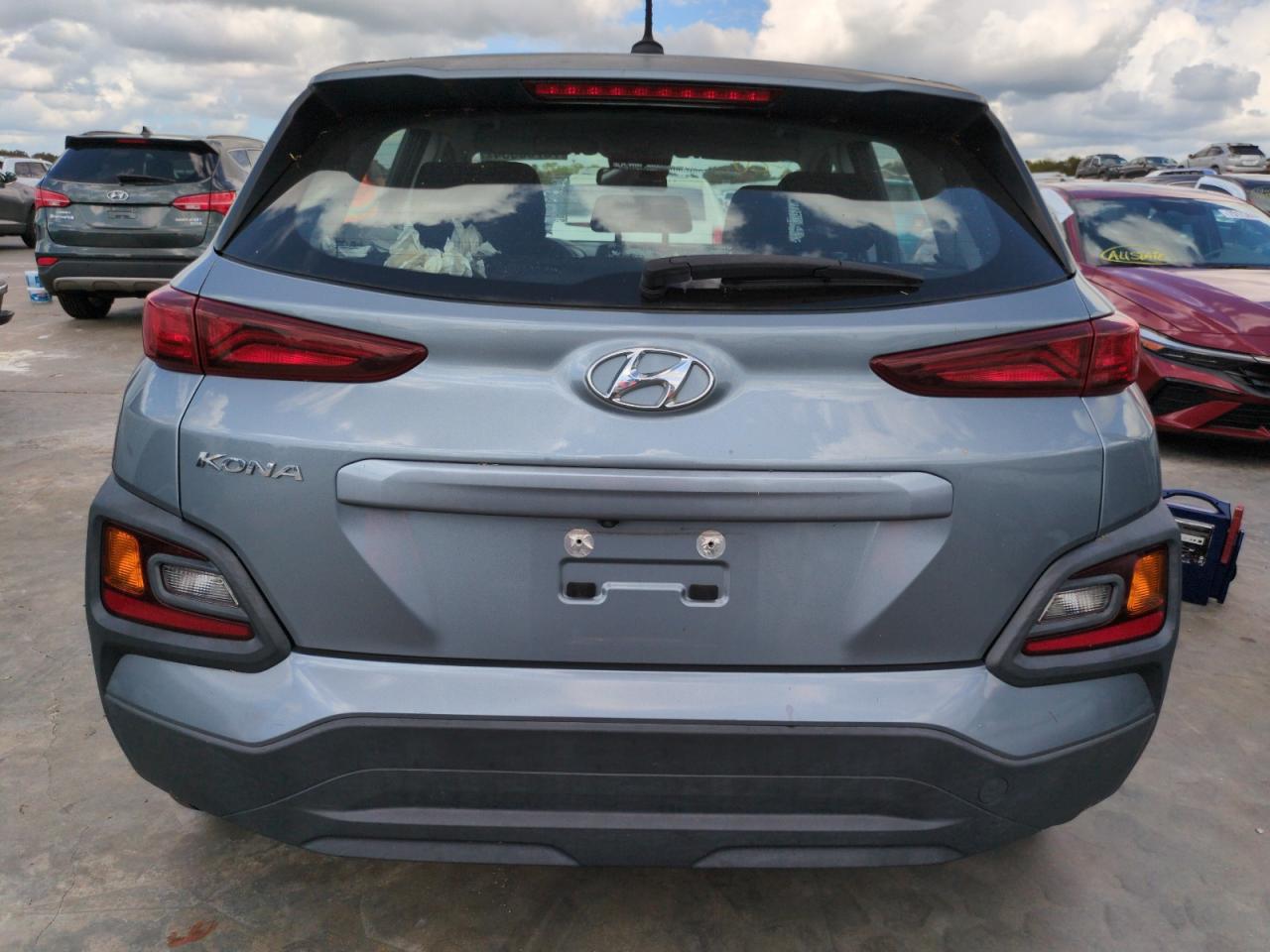 2019 Hyundai Kona Se VIN: KM8K12AA2KU207408 Lot: 75700534