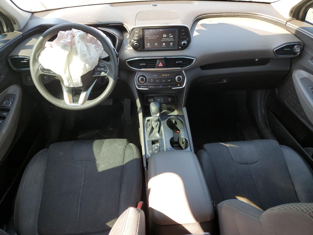 2019 Hyundai Santa Fe - Image 8