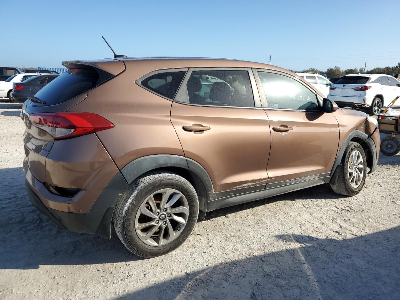 VIN KM8J23A43GU182891 2016 HYUNDAI TUCSON no.3