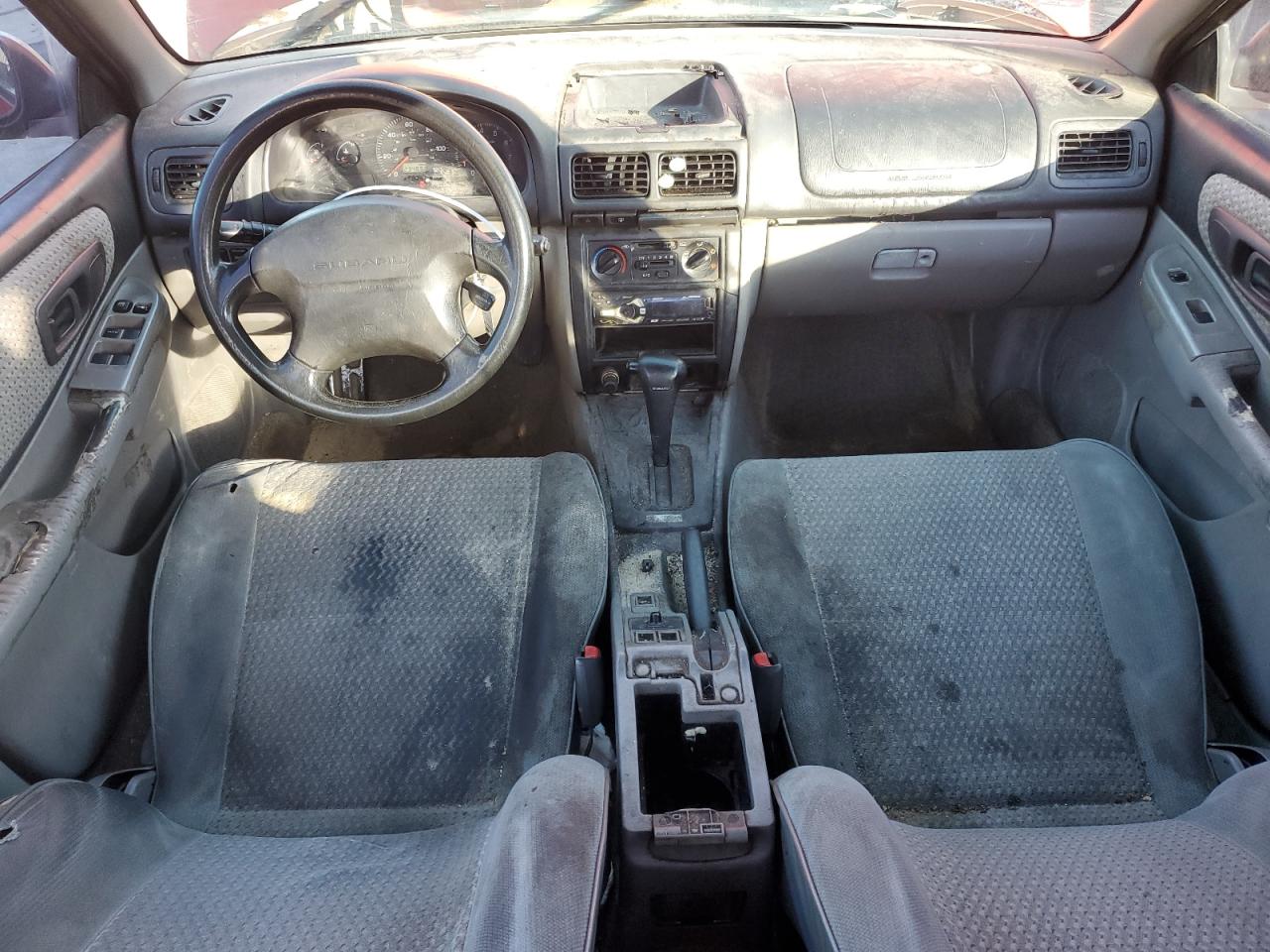 JF1GC4350WH503032 1998 Subaru Impreza L