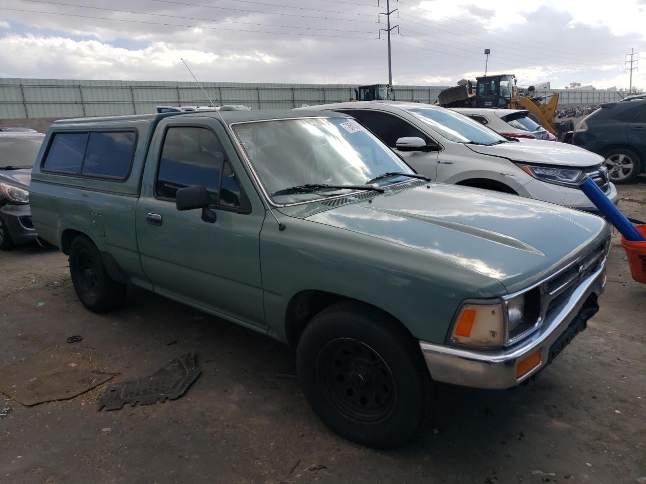 1995 Toyota Pickup - Image 4