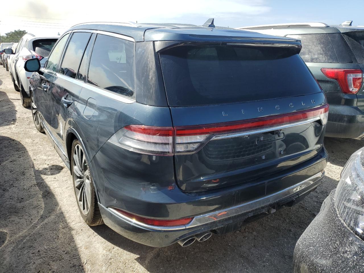 2020 Lincoln Aviator - Image 6