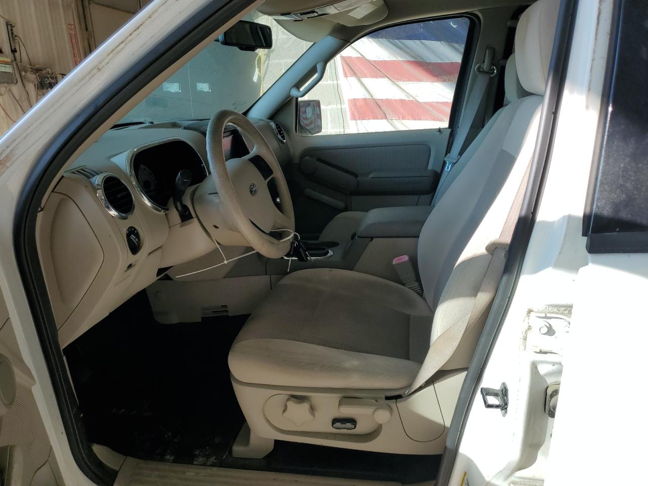2007 Ford Explorer Sport Trac Xlt VIN: 1FMEU51K67UA08691 Lot: 75137124